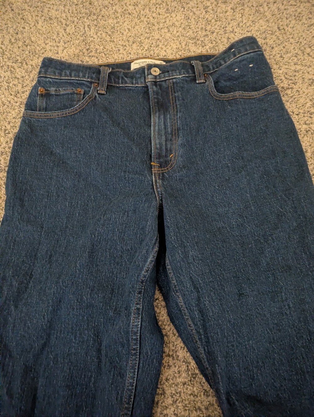 Abercrombie Ultra High Rise 90s Straight Jean - Picture 4 of 8
